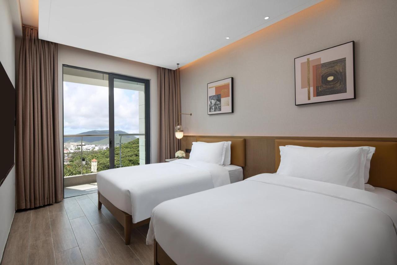 Holiday Inn & Suites Sanya Yalong Bay Extérieur photo