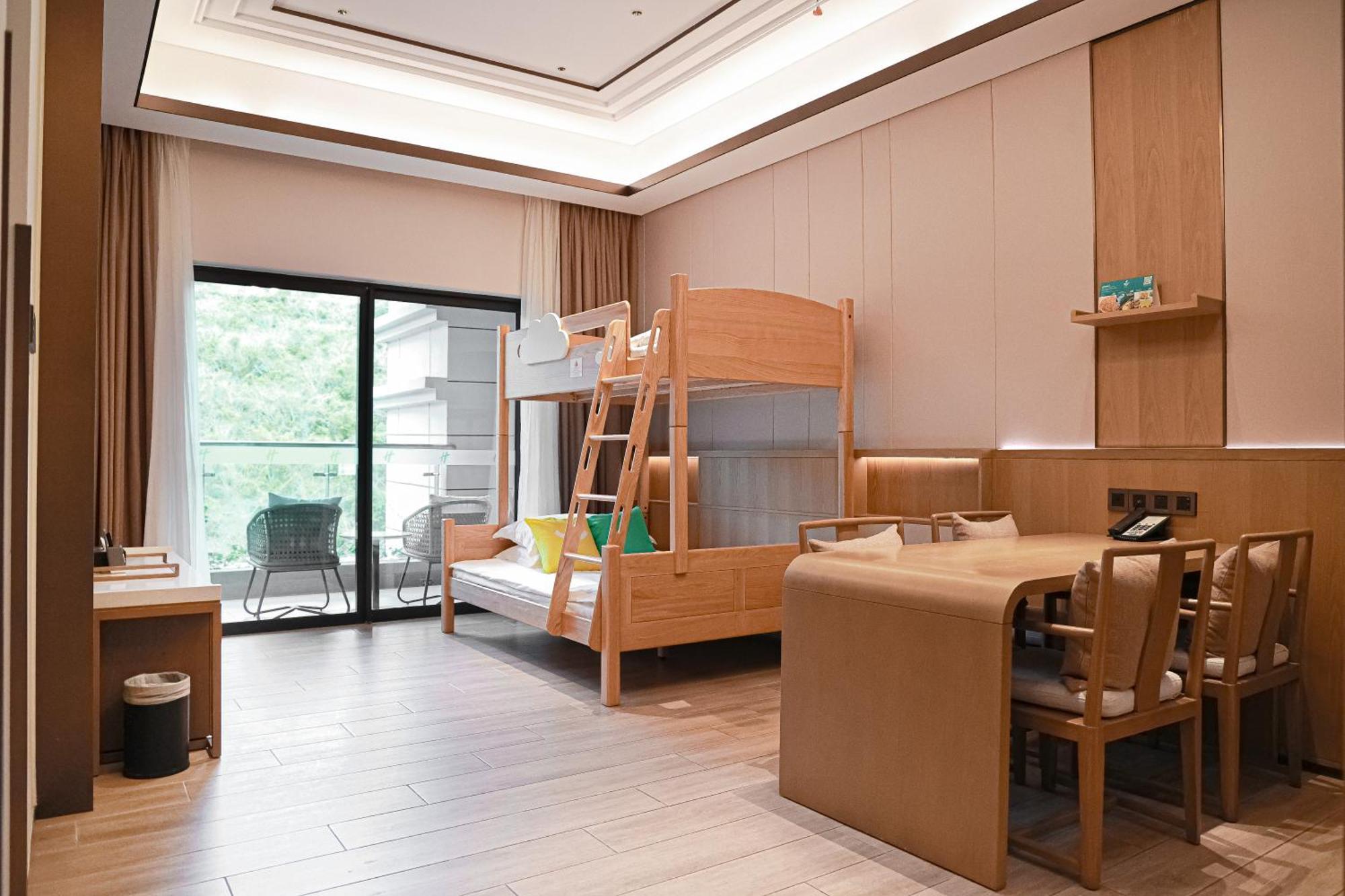 Holiday Inn & Suites Sanya Yalong Bay Extérieur photo