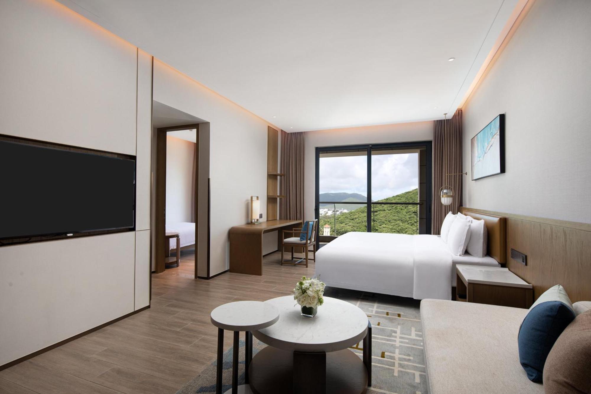 Holiday Inn & Suites Sanya Yalong Bay Extérieur photo
